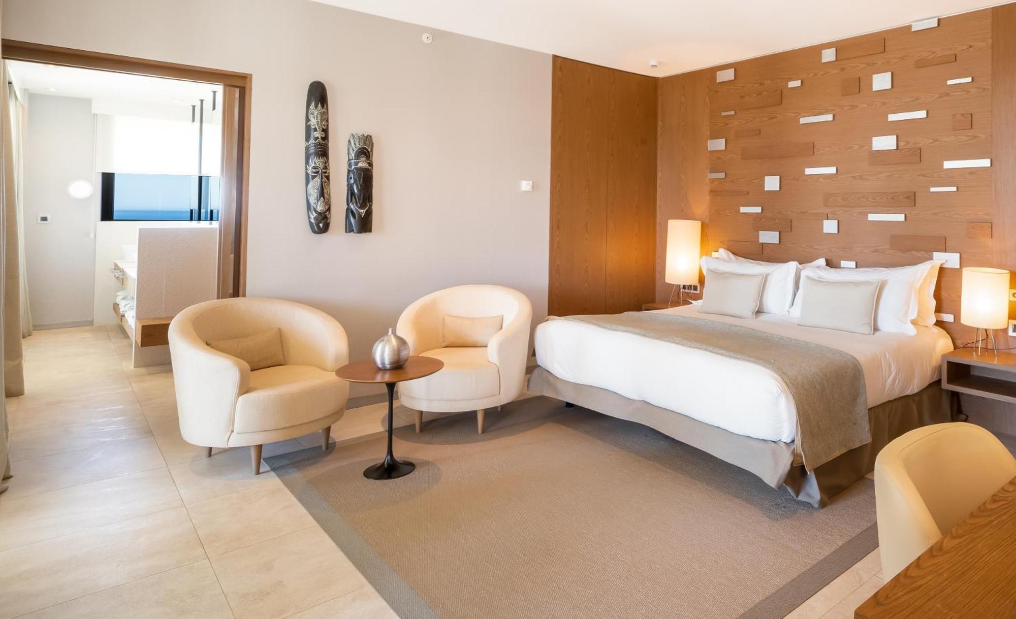 Don Carlos Resort&Spa Marbella Exterior foto A bedroom at the hotel